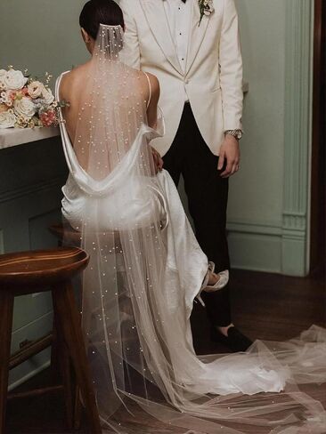 1 Tier Pearl Bride Wedding Bridal Veil With Hair Comb, Bridal Cathedral Veil, White Headpiece Bridal Shower Gift in Saudi Arabia