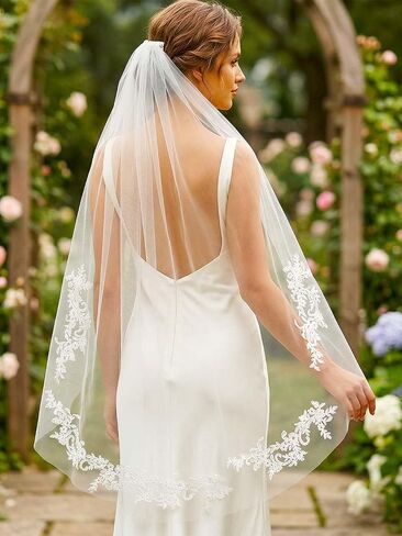 HEREAD Lace Bride Wedding Veil Short Fingertip Length 1 Tier Bridal Tulle Veils with Comb for Women (White) in Saudi Arabia