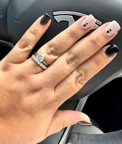 Ladylike Moissanite Bridal Ring Sets for Women 2CT Oval Cut Solitaire Engagement Ring & 0.7CT Half Eternity Wedding Band Rings, Size 7 in Kuwait