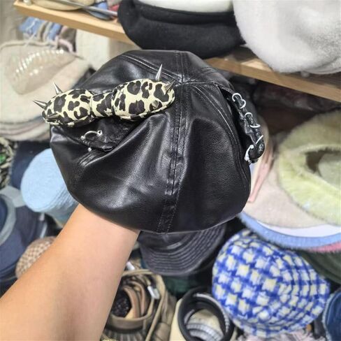 Octagonal Hat Rivet Studded Bowknot Skull Newsboys Caps Painters All Matching Punk Skull for Casual Punk Caps in Saudi Arabia