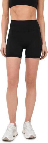 FORM Women's Core Shorts in Kuwait