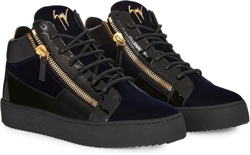 Giuseppe Zanotti Kriss in Kuwait