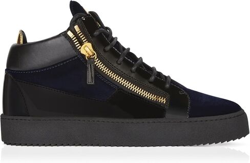 Giuseppe Zanotti Kriss in Kuwait