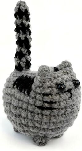 Mini Handmade Crochet Animal, Cute Knitted Cat for Cat Lovers, Family & Friends – Adorable Home, Desk, Office, Shelf or Car Decor, Ideal Gift for Birthdays, Housewarming (1 Piece) in Saudi Arabia