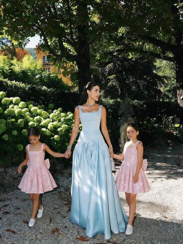 Sparkly Sequin Flower Girl Dress for Wedding Spaghetti Straps Cute Toddler Birthday Party Dress with Bow in Kuwait
