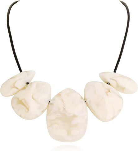 Coiris Chunky Statement Necklace for Women Boho Resin Beaded Collar Necklaces Vintage Geometric Jewelry for Wedding Party Holiday Costume Accessories Gift in Kuwait
