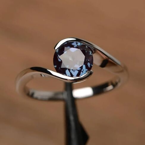 Simple Anniversary Ring Blue Synthetic Gemstone Solitaire Ring for Women Party Casual Daily Wear Thin Promise Ring in Kuwait