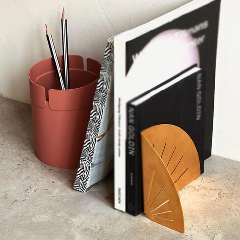 Bookend Support Metal Bookends Decorative - Heavy Duty Bookend Stopper Office or Home Book Shelf Holder Bookends in Saudi Arabia