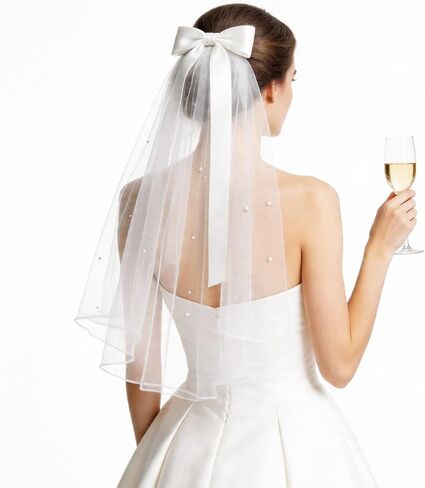 White Bridal Veil for Bride, 24 Inch Short Wedding Veil with Bow & Pearls, Elegant Tulle Comb Hold Bridal to Be Shower Gift for Bachelorette Party Bridesmaid Women Girls in Saudi Arabia