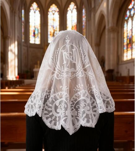Church Mantilla Veils, Religious Embroidery Lace Head Scarf Triangle Catholic Latin Mass Chapel Prayer Veil in Saudi Arabia