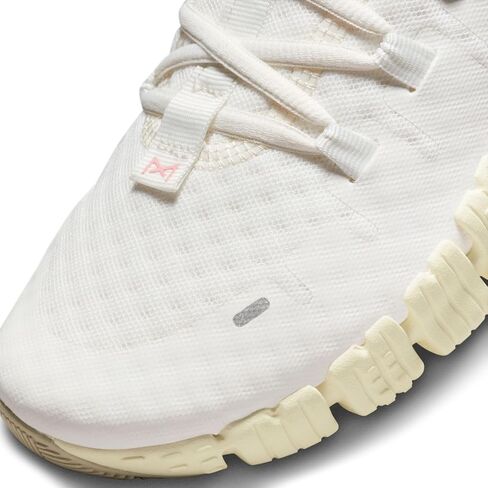 Nike Free Metcon 5 - SAIL/SAIL-SANDDRIFT-COCONUT MILK in Kuwait