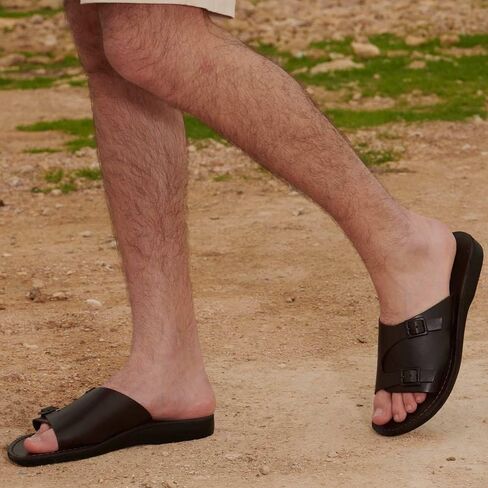 Seth - Leather Slide Sandal - Mens Sandals in Kuwait