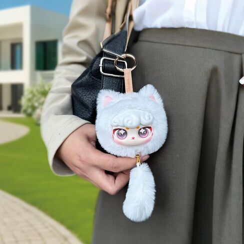 Lucky Meow IV Blind Box Keychain لطيف محشوة القط كيرينغ مع عيون النجوم، رقيق Kawaii حقيبة سحر الملحقات، هدايا عيد ميلاد مثالية لمحبي القطط والفتيات والنساء in Kuwait