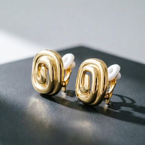 YUJIE Gold Spiral Square Clip On Earrings 18K Gold Plated Non Pierced Geometric Statement Earrings for Women Trendy Minimalist Jewelry in Kuwait
