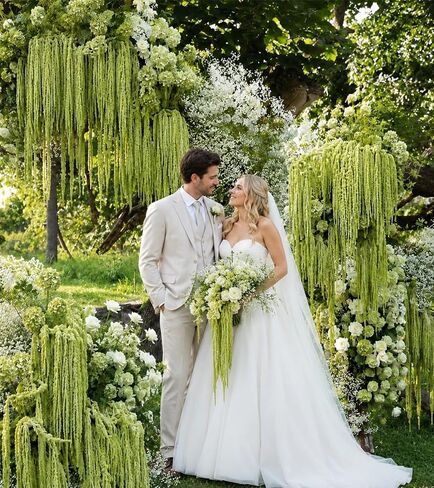 12 Pcs Neon Green Preserved Hanging Amaranthus Flowers - 23" Cascading Dried Flower Tassels for Wedding Arch, Floral Garland, Vase Arrangements & Home Decor in Saudi Arabia