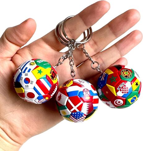 4 قطعة سلسلة مفاتيح كأس العالم لكرة القدم 2026 سلسلة مفاتيح كرة القدم مع الأعلام الوطنية، هدايا وإكسسوارات كأس العالم لكرة القدم للرجال in Kuwait
