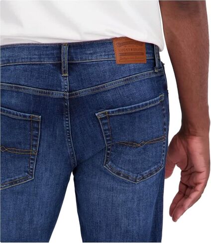 بنطلون جينز رجالي من Lucky Brand مقاس 223 من قماش الدنيم المطاطي ذو الساق المستقيمة in Kuwait