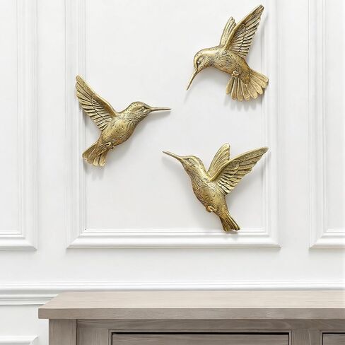 GUSFREUD 3D Hummingbird Wall Decor Set - Brass Resin Bird Wall Decor for Living Room, Bedroom and Gallery Walls - Vintage Gold - Set of 3 in Saudi Arabia