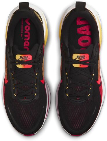 حذاء الجري Nike Vomero 18 للرجال (أسود/قرمزي فاتح/ذهبي توباز/قرمزي ساطع) in Kuwait