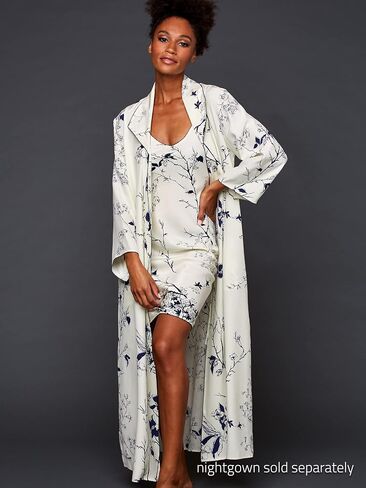 Julianna Rae Women's Midnight Stroll Robe, 100% Silk, Petite, Midnight Floral, XSP in Kuwait