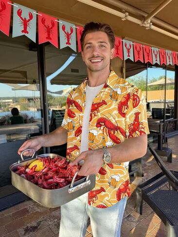 Crawfish Shirts for Men Funny Spicy Crawfish Tshirt Button Down Short Sleeve Louisiana Boil Festival Costume in Kuwait