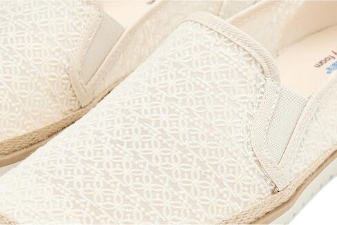 حذاء Skechers Bobs النسائي Flexpadrill Lo - Breezy Twirl in Kuwait