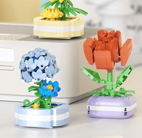 1 Piece Hydrangea Hand-Assembled Figurine with Display Base, Mini Flower Desk Decor, Hydrangea Theme Collectible Statue for Home Office Shel in Kuwait