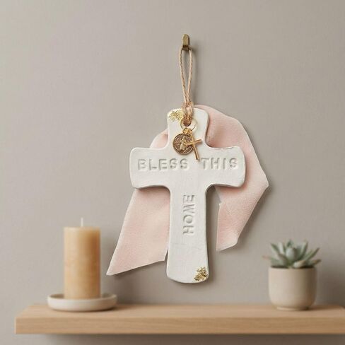 Bless This Home، هدية ديكور منزلي ديني، صليب طين معلق، ديكور جداري روحي، تميمة ريفية بيضاء غير لامعة مع لمسات ذهبية وشريط، هدية الترحيب بالمنزل الجديد أو المعمودية، مصنوعة يدويًا في كوستاريكا in Kuwait