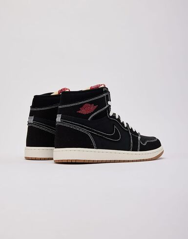 Jordan Air 1 Retro High OG 'Flight Club' (Black) in Kuwait
