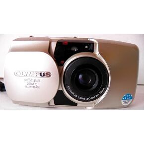 كاميرا Olympus Infinity Stylus Zoom 70 Point and Shoot كاميرا فيلم 35 مم مع عدسة 35-70 مم، فلاش مدمج، محمل أفلام تلقائي وعداد. كاميرا فيلم بحجم الجيب 35 ملم. (متجدد)