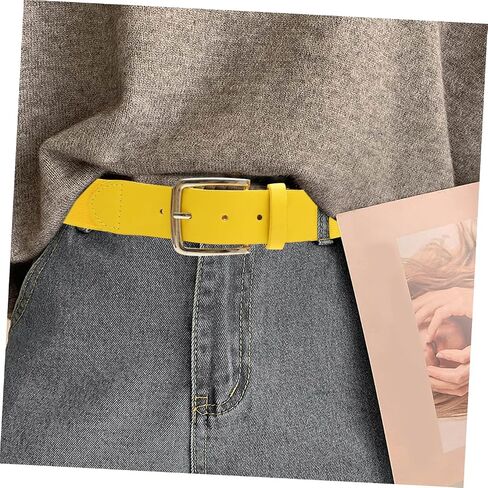 BESTYASH Elastic Baseball Belt for Men and Youth, Stretch Faux Leather Sports Belt, Adjustable Softball Uniform Accessory, Yellow Color for Outdoor Team Sports Random Color in Kuwait