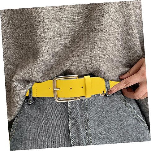 BESTYASH Elastic Baseball Belt for Men and Youth, Stretch Faux Leather Sports Belt, Adjustable Softball Uniform Accessory, Yellow Color for Outdoor Team Sports Random Color in Kuwait