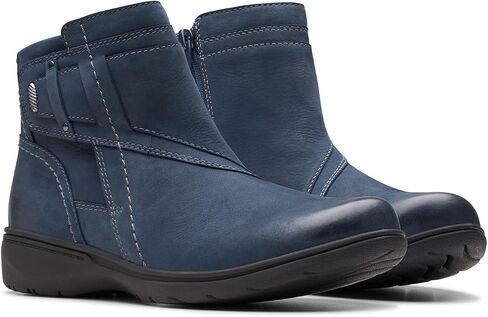 أحذية طويلة كاجوال للسيدات من Clarks طراز Carleigh in Kuwait