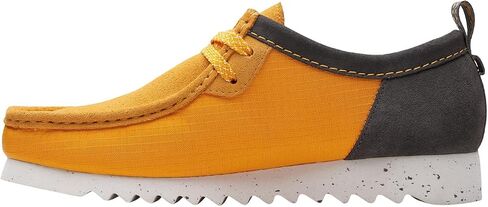 كلاركس الرجالي Wallabee Future Lo in Kuwait