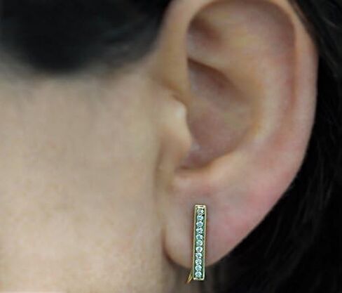 Fine 14K Yellow Gold Diamond Bar Stud Crawler Earrings in Kuwait
