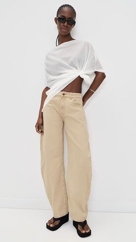 Lioness Women's Aura Poncho in Kuwait