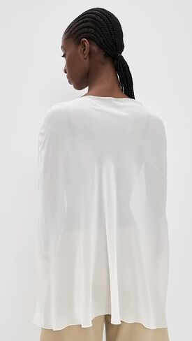 Lioness Women's Aura Poncho in Kuwait