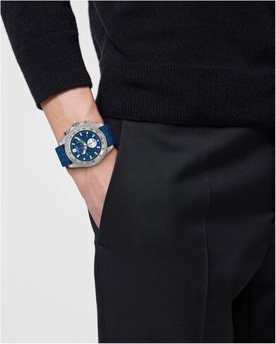ساعة Versace Chrono X Collection الفاخرة للرجال مع حزام أزرق وقرص يتميز بهيكل من الفولاذ المقاوم للصدأ in Kuwait