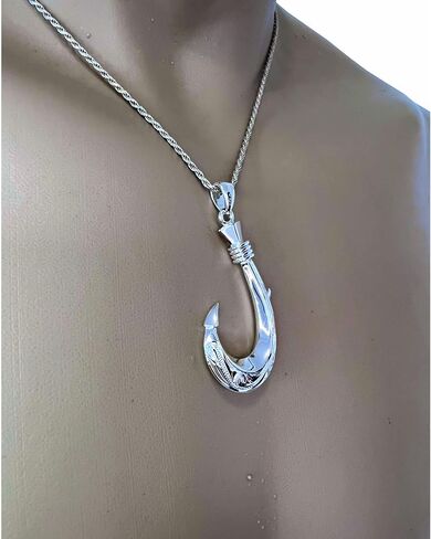 Hawaiian Heirloom Jewelry Sterling Silver Engraved Heavyweight Fish Hook Pendant in Kuwait