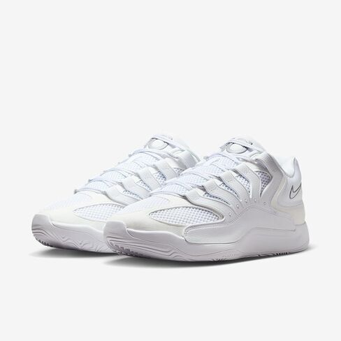 حذاء كرة السلة Nike KD18 (أبيض/أبيض) in Kuwait
