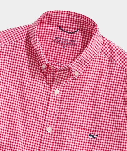 قميص Vineyard Vines الرجالي من Coral Reef Gingham Featherweight Performance in Kuwait