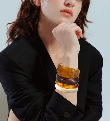 6Pcs Acrylic Bangles Bracelets for Women Irregular Resin Chunky Bracelets Geometric Fashions Thick Statement bangle Set in Saudi Arabia