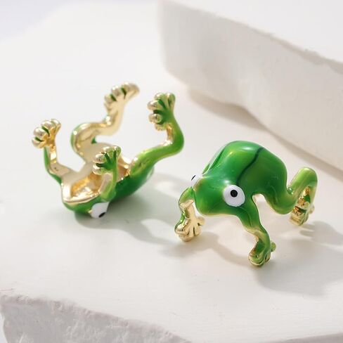 Green Frog Ear Cuff, Cute Green Frog Earrings, for Women Party Wedding Minimalist Trendy Everyday Ear Jewelry Statement Gift in Saudi Arabia