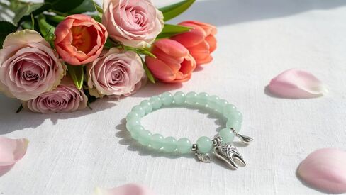 Dentist Gift for Women, Dental Hygienist & Assistant Bracelet – Green Stone Tooth Charm Jewelry for Appreciation, Graduation & Birthday in Saudi Arabia