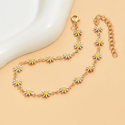 Gold Daisy Anklet for Women Cute Summer Flower Anklet, Adjustable & Tarnish-Resistant Beach Accessory in Kuwait