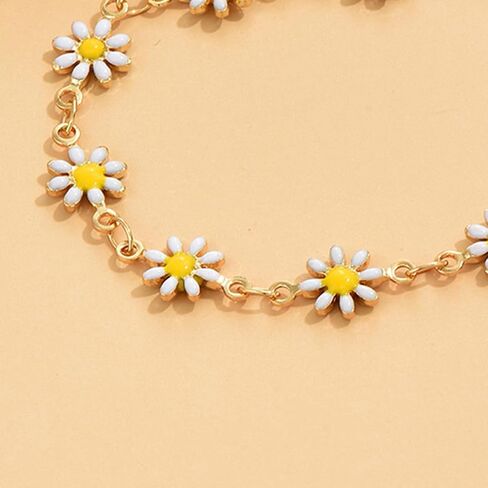 Gold Daisy Anklet for Women Cute Summer Flower Anklet, Adjustable & Tarnish-Resistant Beach Accessory in Kuwait
