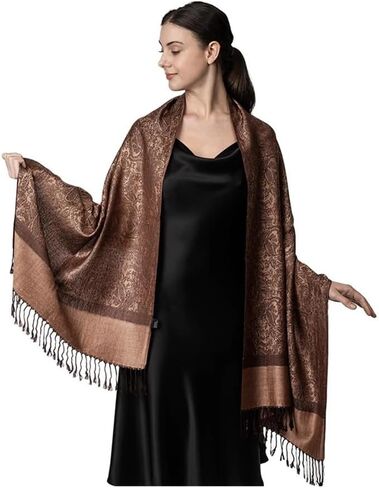 Travel Poncho Warm Scarf Women Thick Blanket WinterShawl Print Wraps Female Stoles in Kuwait