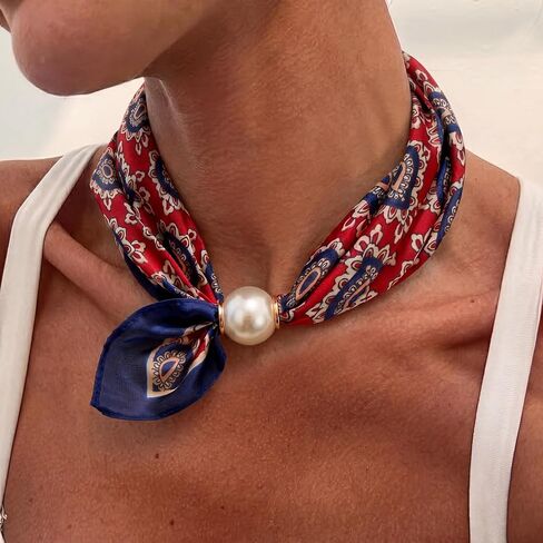 Scarf Necklace with Charm for Women Leopard Bandana Necklace with Charms Chunky 14K Gold Plated Heart Pendant in Saudi Arabia