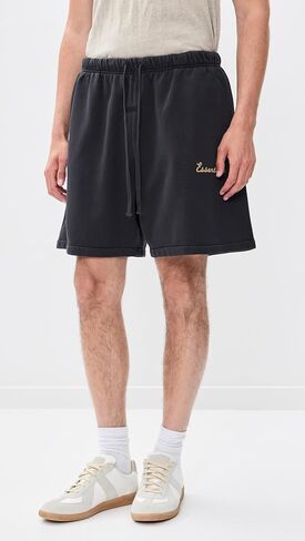 شورت تدريب رجالي بقصة كلاسيكية من Fear of God مقاس 6 بوصة in Kuwait