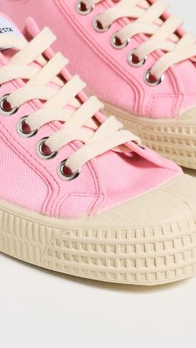 Novesta Women's Star Master Herringbone Sneakers in Saudi Arabia